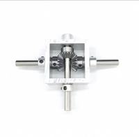 Boîte de vitesses en aluminium usinée CNC de haute qualité avec engrenage conique à 90 degrés, rapport 1:1, personnalisable par brochage