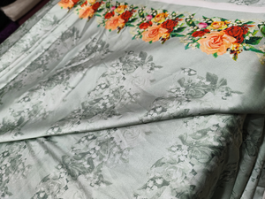 Tela Satén 100% Poliéster Estampada Multicolor para Coser, Manualidades, Vestidos de Novia, Suave, Lisa, Brillante, Ligera y Transpirable - Product Image 4