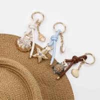 Promotion : Porte-clés Adorable Coquillage et Étoile de Mer avec Cordon en Cuir, Pendentif pour Chapeau d'Été et Breloque de Sac à Main pour Femme