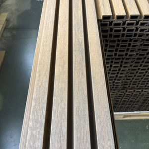 Panneaux et planches muraux en WPC, revêtement mural extérieur, feuille de revêtement mural en WPC imperméable aux UV, autres planches pour l'extérieur - Product Image 2