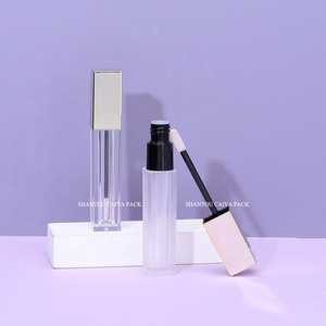 Bán Sỉ Chai Sương Giá Trong Suốt Hình Vuông Màu Vàng Hồng Đen Mờ Tùy Chỉnh Độc Đáo 6Ml Ống Đựng Son Bóng Rỗng Ống Nhựa - Product Image 6