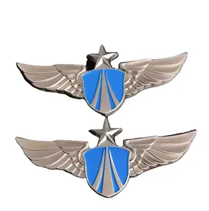 Подгонянный высококачественный пользовательский 3D значок на лацкан крыла античный металлический значок звезды индивидуального образца мягкий эмалированный значок на лацкан