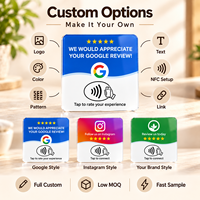 Panneau d'avis NFC en acrylique imprimé sur mesure avec dos adhésif et code QR pour affichage des commentaires clients sur les comptoirs de service de café