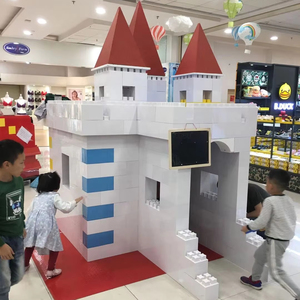 Venta al por mayor Parque de Atracciones Decoración Castillo de bloques de construcción gigante para niños para centros comerciales - Product Image 1