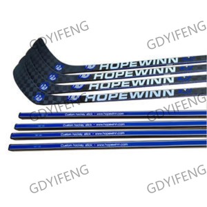 Bâton de hockey sur <span class=keywords><strong>glace</strong></span> avec lame P92, modèle exceptionnel pour garçon, moulage monobloc, modèle Yifeng Flylite pour une <span class=keywords><strong>action</strong></span> intense en tournoi sur la patinoire - Product Image 6