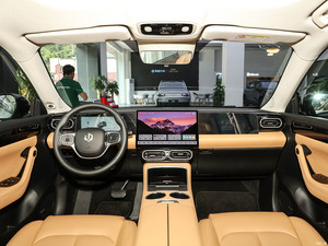 Leapmotor C11รถไฟฟ้าแฮทช์แบคไฟฟ้าความเร็วสูงใหม่พวงมาลัยซ้ายพร้อมชิ้นส่วน - Product Image 4