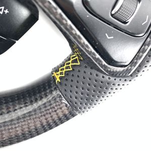 Volant en fibre de carbone CCExcellent en promotion pour Chevrolet <span class=keywords><strong>Corvette</strong></span> C8 - Product Image 3