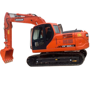 15 Ton Original Doosan DX150 Excavadora grande usada Máquina de movimiento de tierras Doosan 150 Excavadora de orugas Doosan usada barata para la venta - Product Image 1