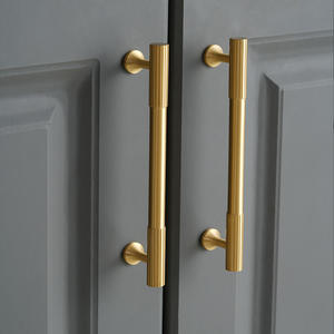 มือจับประตูตู้ในห้องครัวสุดหรูแบบดึงลิ้นชักมีลวดลายเป็นตาข่ายทำจากอลูมิเนียมและไม้ - Product Image 2