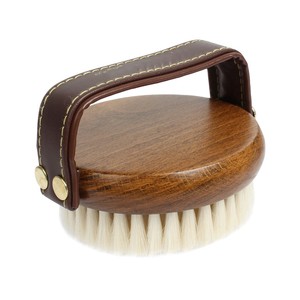 Suministros de cepillo de pelo de caballo Eliminación de flotador Limpieza Cerdas naturales redondas de madera Peines para mascotas Cepillo seco para caballos - Product Image 5