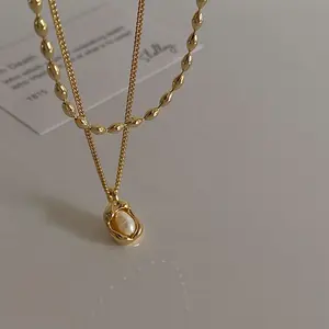 Collier exquis de pois de perles d'eau douce Double couche chaîne de perles en métal pendentif de pois collier plaqué or argent