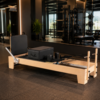 Reformer de Pilates Profesional de Madera con Caja y Tabla de Salto, Estructura de Arce Resistente para Fisioterapia y Entrenamiento