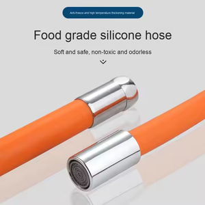 Tube d'extension de <span class=keywords><strong>robinet</strong></span> universel anti-éclaboussures en plastique en forme de cintrage manuel pour machines à <span class=keywords><strong>laver</strong></span> la cuisine et le linge - Product Image 3