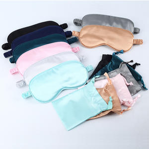 Masque de sommeil en satin de soie imitation douce avec logo personnalisé, de haute qualité, lisse et efficace, avec élastique - Product Image 3