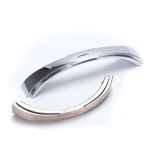 Poignée de meuble H-60 en acier inoxydable poli, forme barre, durable, design contemporain, quincaillerie universelle pour tiroirs et portes - Product Image 4