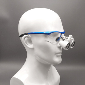 Lentes de aumento dentales con marco de plástico 2.5X para cirugía oral y examen médico - Product Image 1