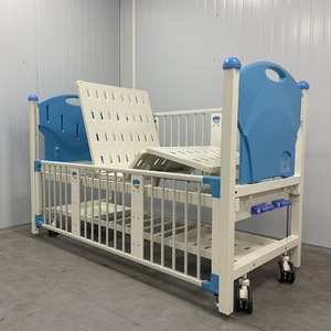 Cama de Hospital Pediátrica de Acero Inoxidable L1900*W905*H650mm con Paneles Azules y Ruedas para Cuidado Pediátrico - Product Image 4