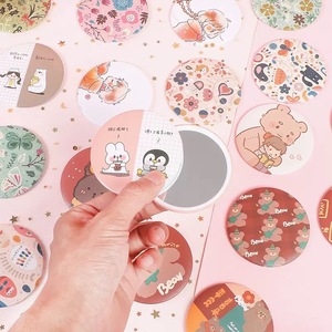 Venta al por mayor de espejo de maquillaje portátil de un solo lado multicolor para mujer mini espejo de maquillaje redondo pequeño espejo de maquillaje de bolsillo - Product Image 1