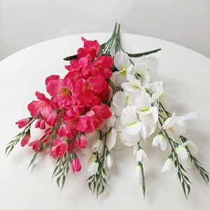 Lot de 5 grandes fleurs artificielles de gladiolus en soie, couleurs printanières, pour <span class=keywords><strong>d</strong></span>écoration maison et hôtel, moulage par injection gaufré, vente en gros - Product Image 1