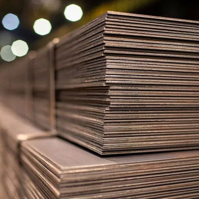 Quenched and Tempered Wear Resistant Steel Plate 400HB 450HB 500HB for Mining and Earthmoving Equipment