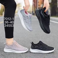 Chaussures de course et de marche unisexes légères, baskets respirantes en mesh de haute qualité pour hommes et femmes, toutes saisons