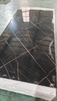 Matériau de construction intérieur haute brillance Revêtement UV PVC Marbre Panneau mural 3D
