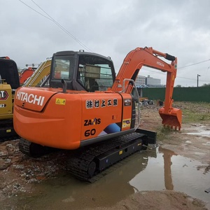 Excavatrice d'occasion Hitachi ZX60 d'origine, importée du Japon, 6 tonnes, petite excavatrice hydraulique sur chenilles, prix compétitif. - Product Image 1