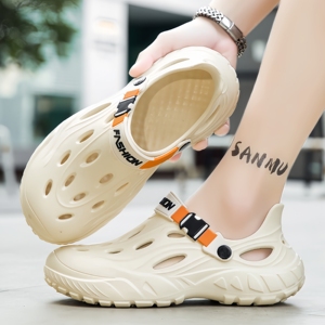 Sabots classiques, <span class=keywords><strong>chaussures</strong></span> de plage de luxe, sandales à bout fermé en EVA antidérapantes de créateur, pantoufles luxueuses de haute qualité - Product Image 1
