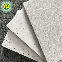Prix du panneau de plafond en fibre minérale suspendue acoustique blanche pour la décoration intérieure