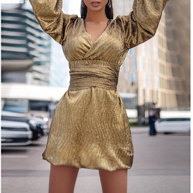 sparkly knee length dresses One-Shoulder Knee-Length Cocktail Dress with Sequins Burgundy / Small perfect for a chic and glamorous occasion. Sequined Short Prom Dress Strapless