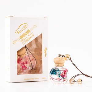 Alta calidad nuevo creativo Yongshenghua coche perfume colgante coche ambientador coche decoración Perfume - Product Image 3