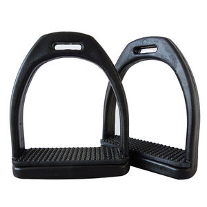 Estribo para <span class=keywords><strong>caballo</strong></span> de material P.O.M. con almohadilla de goma. Se vende en pares. Producto para equitación, suministro ecuestre. ST4104S - Product Image 1