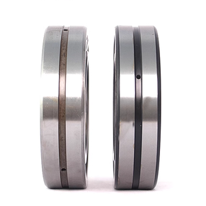 Juego de rodamientos de rodillos esféricos con cojinete y manguito adaptador - Product Image 5