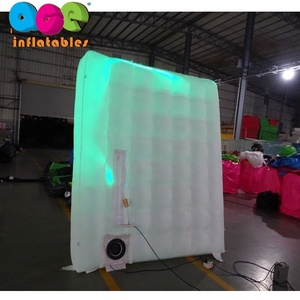 Fondo inflable curvo personalizado para pared, telón con tiras de iluminación LED, fotomatón, multicolor - Product Image 4