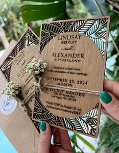 Nuevas invitaciones de boda de madera con flores secas eternas, diseño de corte láser para boda en la playa - Product Image 4