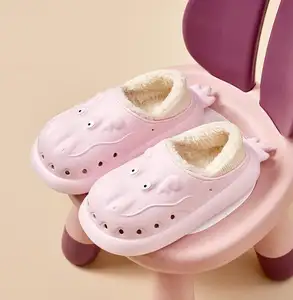 Moda nuovo stile scivola a casa soffice mocassino bambini pantofole per bambini di lusso inverno ragazze scarpe stock