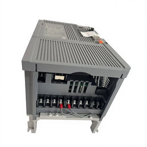 NOUVEAU Amplificateur MR-J4-700A 7kW 200V 37A Commande analogique pulsée MELSERVO-J4 Drive Japon - Product Image 5