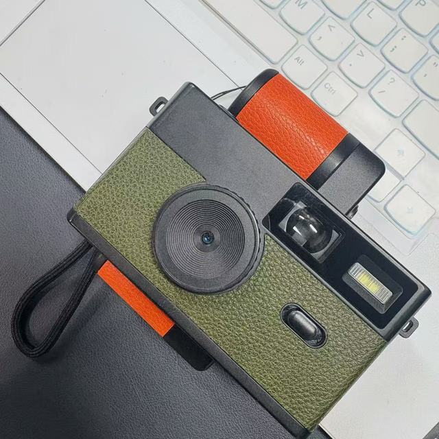 Retro Compact Screen-Free Digital Camera with LED/Xenon Flash 12MP 8 Filters for Camping & Social Media