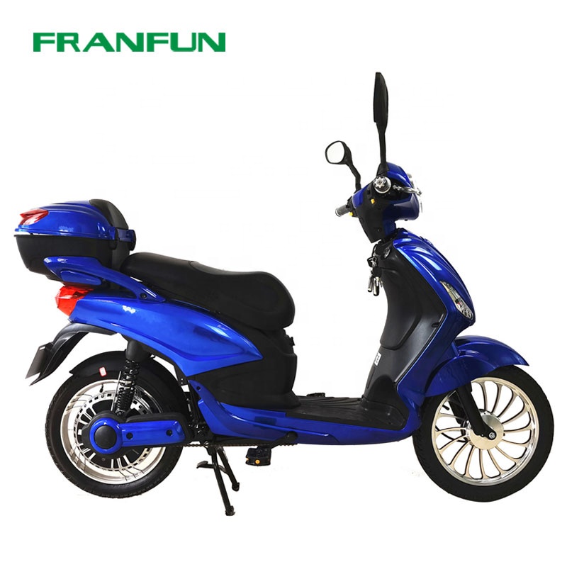 CE ROHS 2 Seat Electric Escooter 18 Inch LCD Panel Throttle Pedal Working Moped Ebike with Pedal