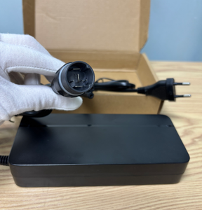 Pengisi Daya Cepat Yamaha 42V 4A dengan Konektor Colokan EU US AU UK untuk Sepeda Listrik - Product Image 5