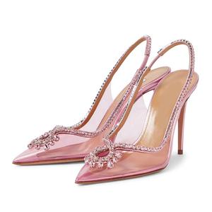Calzado <span class=keywords><strong>de</strong></span> <span class=keywords><strong>mujer</strong></span> personalizado 2023 PVC transparente puntiagudo diamantes <span class=keywords><strong>de</strong></span> imitación brillantes mujeres fiesta bombas personalizado rojo <span class=keywords><strong>suela</strong></span> tacones <span class=keywords><strong>zapatos</strong></span> <span class=keywords><strong>para</strong></span> boda - Product Image 3
