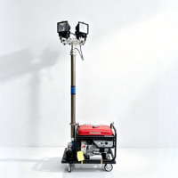 Tour d'éclairage de générateur portable équipée de 4 lampes LED de 100 W. Le mât mesure 6 mètres de haut