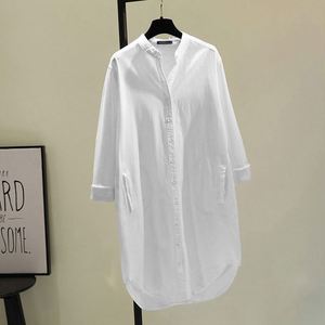 เสื้อเชิ้ตผู้หญิงแขนยาวสไตล์เกาหลีแบบใหม่สำหรับฤดูใบไม้ผลิ ทรงหลวม ผ้าบรอดคลอธ คอวี มีกระเป๋า ความยาวปานกลาง - Product Image 6