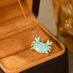 Creative Ocean Animal Fish Pendant Necklace Fashion Cute Stainless Steel <strong>Crab</strong> Necklace for Women Beach <strong>Jewelry</strong> - Product Image 4