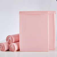 Sacs d'expédition en polyéthylène écologiques imperméables rose pastel avec finition givrée, logo personnalisé imprimé, enveloppe en plastique polyéthylène