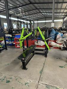 Máquina de Press de Pecho con Banco Plano para Gimnasio Comercial de Alta Gama SK Fitness, Entrenamiento de Fuerza con 3 Placas para Brazos, Asiento Prime - Product Image 4