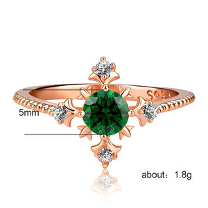 Anello Scintillante Verde per Donne, Gioielli Eleganti alla Moda, Vendita all'Ingrosso - Product Image 5