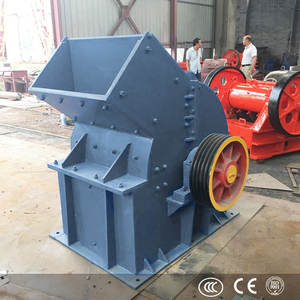 Equipo triturador de martillos PC250*200 de bajo consumo energético y alto rendimiento para la trituración y procesamiento de caolín - Product Image 1