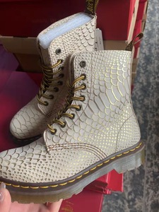 النسخة الجديدة من أحذية جلد البقر بنمط بايثون, النسخة الجديدة من أحذية جلد البقر ذات الطبقات العلوية الكاملة - Product Image 5