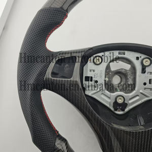 Volante de Fibra de Carbono con Cuero Perforado para BMW Serie 3 E90 E91 E92 E93, Venta Directa al por Mayor - Product Image 5
